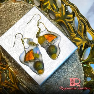 Fan-shape cubic zirconia with resin & natural crystals sterling silver earrings (Blue) 扇形鋯石配樹脂及天然水晶純銀耳環 (藍)